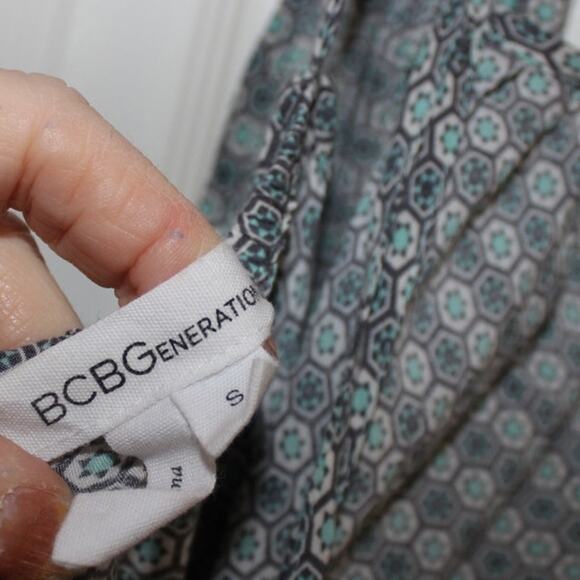 BCBGeneration Hexagonal Print Wide Leg Strappy‎ Pant Suit Size Small - Picture 4 of 5